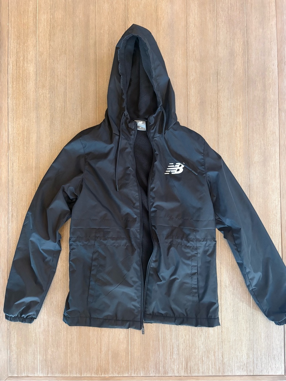 🌸New Balance Black Kids' Hooded Jacket with Logo🌸